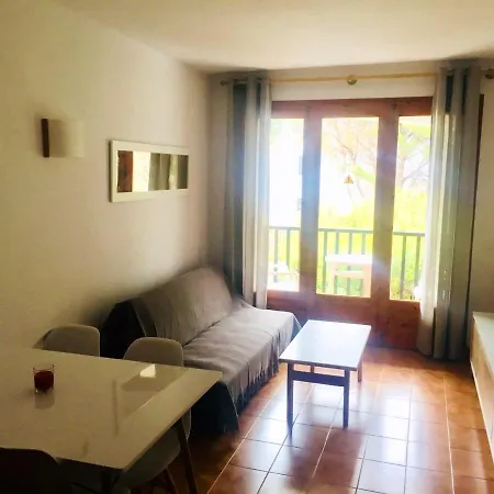 2 Bedrooms Appartement With Shared Pool Furnished Balcony And Wifi At Arenal D'En Castell Apartmán