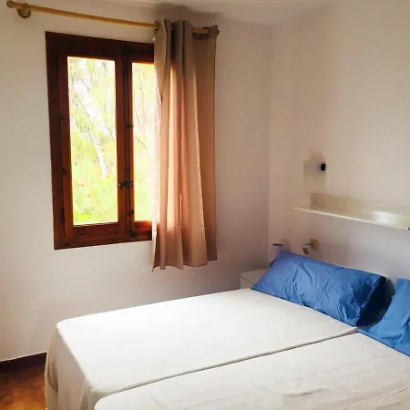 2 Bedrooms Appartement With Shared Pool Furnished Balcony And Wifi At Arenal D'En Castell Apartmán